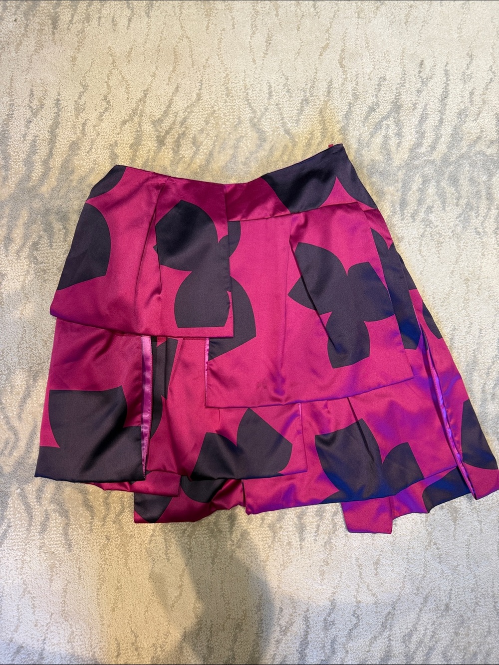 Emporio Armani Magenta Asymmetrical Floral-Print Skirt - Picture 1 of 3